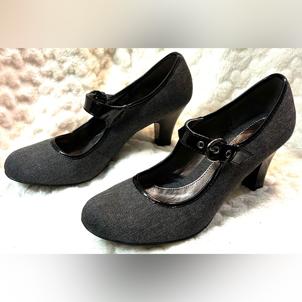 Solesensability Gray Houndstooth Mary Jane pumps women’s size 9.5M - Picture 2 of 12